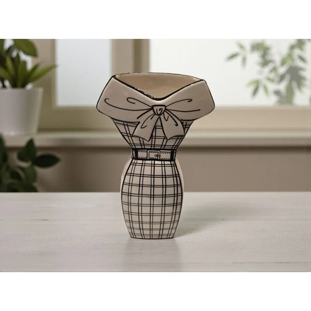 New Black & White Dress Shaped Ceramic Decorative Flower Table Vase Room Decor